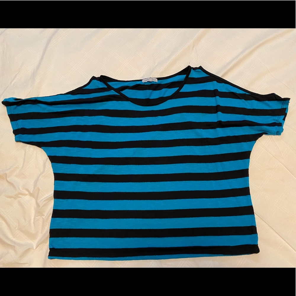 Size S.